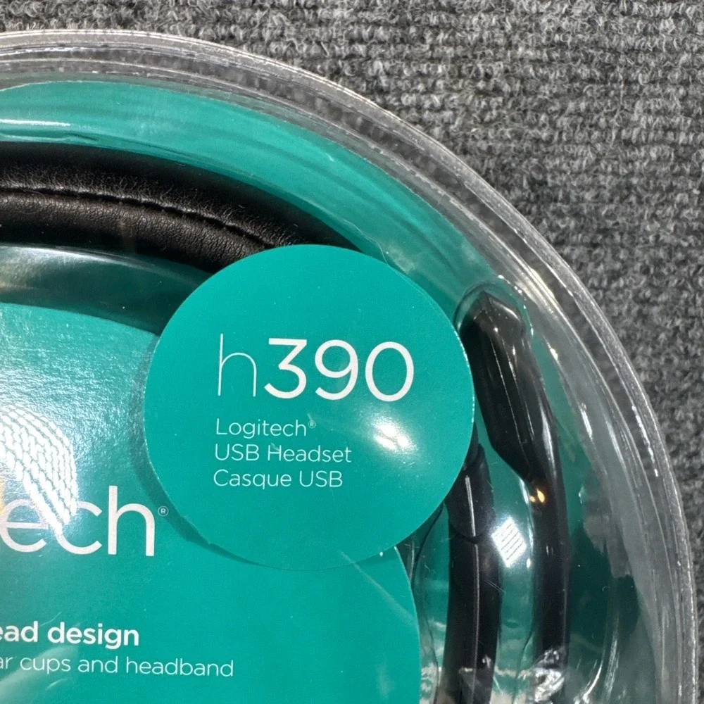 Logitech H390 Over-Head Comfort USB Headset w/ Noise-Canceling Microphone